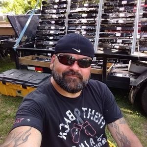 Meet your Posher, Benjamin